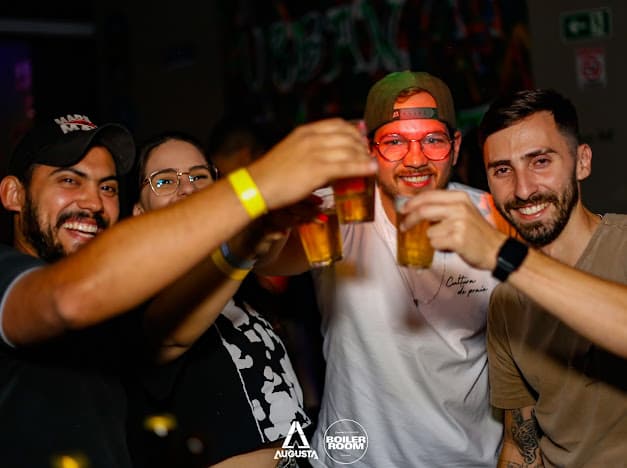 Vibe de Festas e Baladas